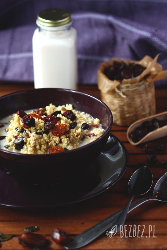 Rozgrzewająca jaglanka z ziarnami