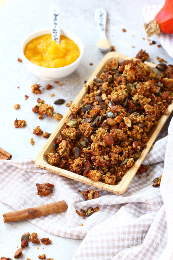 Dyniowa granola bez glutenu