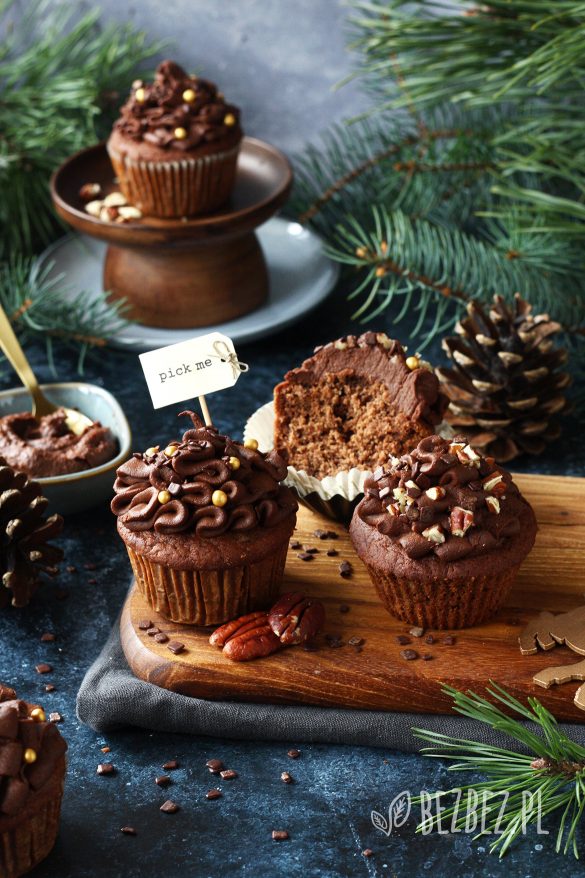 Bezglutenowe muffinki piernikowe z kremem (wegańskie