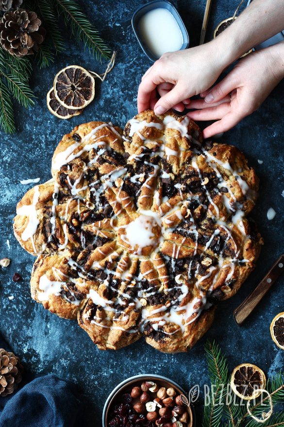 Drożdżowa gwiazda makowa bez glutenu, jajek i nabiału